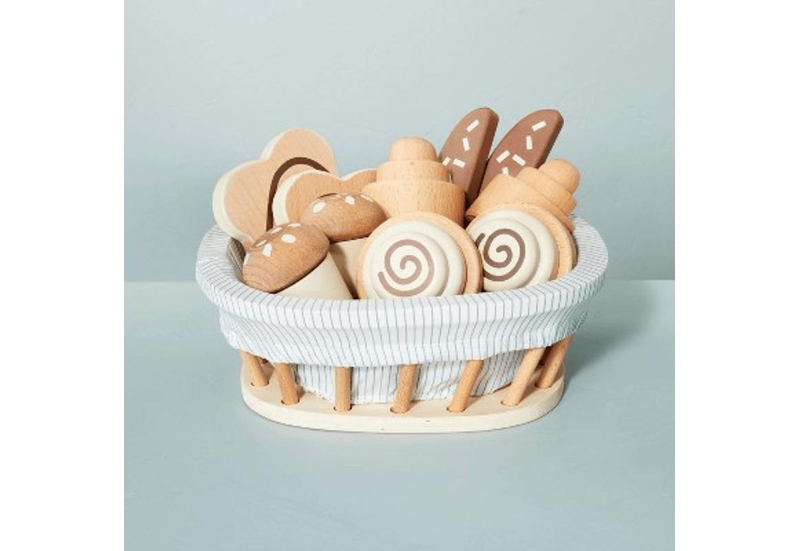 Magnolia Wood Baked Goods Set