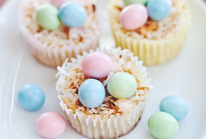 Make Mini Cheesecake Nests for a Springy Easter Dessert