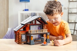 Lincoln Logs Beechwood Retreat B0DRW8NFLK