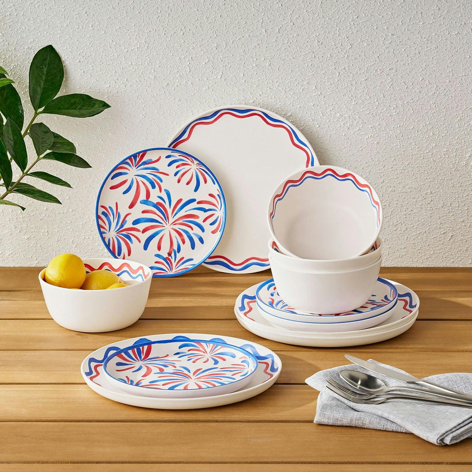Member's Mark Dinnerware Set