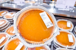 costco-pumpkin-pie