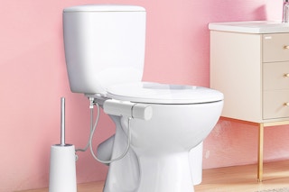 Ultra-Slim Bidet Attachment