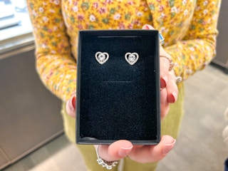 heart earrings from zales