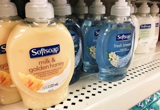 dollar-tree-softsoap-042022-t