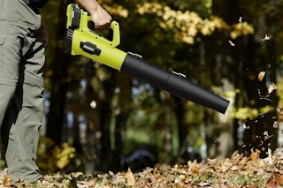 leaf blower