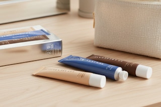 a summer fridays lip set at revolve