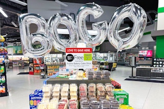 large balloon sign for a bogo sale at publix
