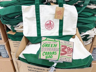 trader-joes-canvas-tote-4