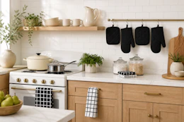 Walmart Mainstays 8-piece kitchen set