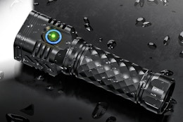 High Lumens LED Flashlight