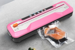 Vacuum Sealer Set, Just $12.79 on Amazon card image