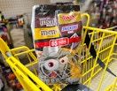 dollar general mars halloween candy in shopping cart