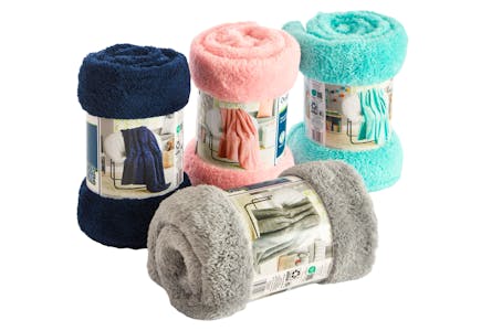 Kids' Oversized Throw Blanket