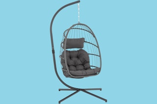 egg chair
