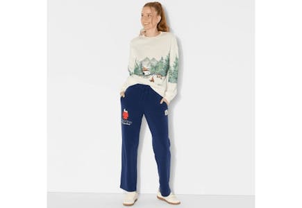 Women's Snoopy Fleece Sweatshirt