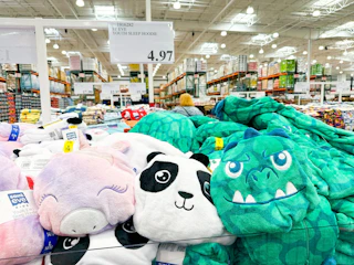 costco-cllearance-sleep-hoddie