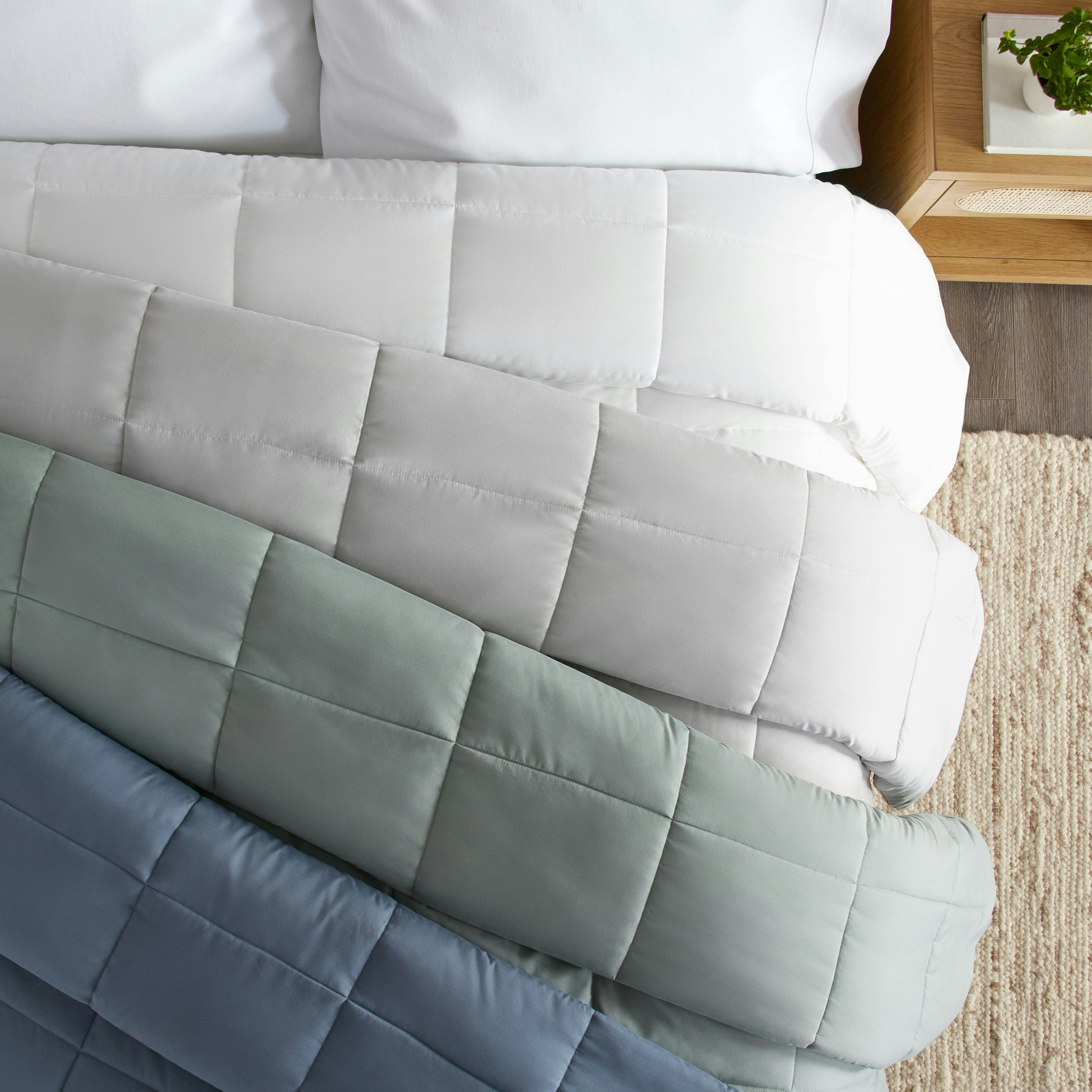 Linens & Hutch Comforter Set