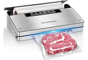 Vacuum Sealer with Bag Roll