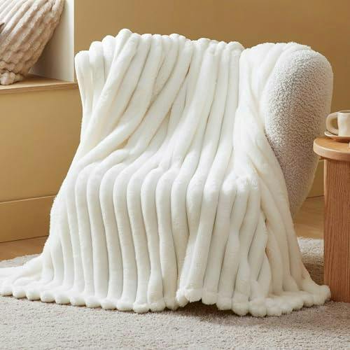 Bedsure Throw Blanket