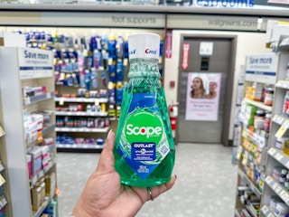 crest mouthwash walgreens