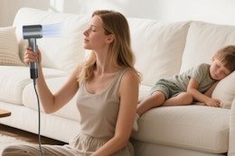 Hair Dryer B0F1F7SZ11