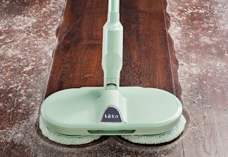 QVC-retail-hover-cordless-dual-head-mop-feature-image