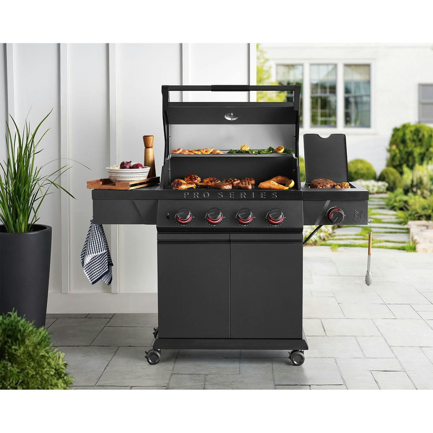 Member's Mark 4-Burner Gas Grill