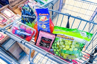 aldi-weekly-deals-031826-strawberries-wagyu-beef-grapes-mandarins-asparagus