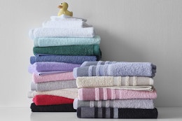 These JCPenney Bestselling Bath Towels Are Just $3.49 card image