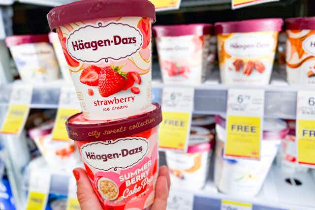 BOGO Free Haagen-Dazs Ice Cream at Walgreens: $2.90 Bars and $3.40 Pints card image