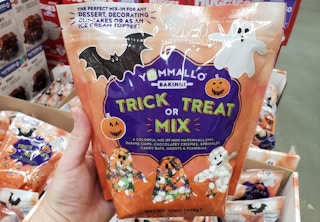 sams club yumallo halloween baking mix 2021 sv 1630936076 1630936076
