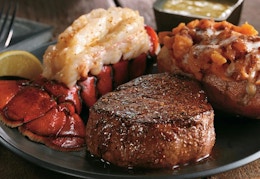 Get a $50 Longhorn Steakhouse Gift Card for Only $40 at Giftory card image