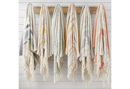 Member's Mark Woven Throw