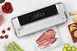 $25 Vacuum Sealer on Amazon for Cyber Monday card image