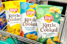 lays kettle cooked chips in cart