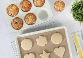 a cookie pan and muffin pan
