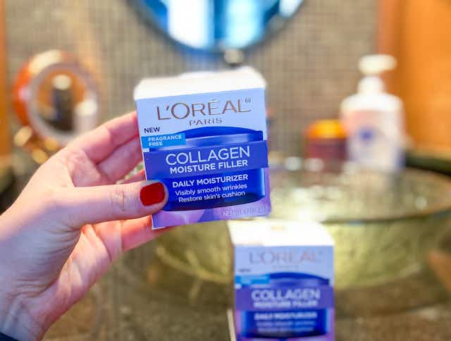 L'Oreal Collagen Daily Face Moisturizer, Just $4.64 on Amazon card image