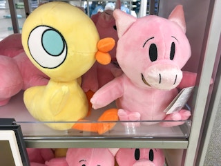 kohls cares mo willems plushes on shelf