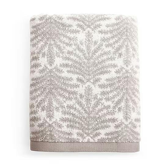 Liz Claiborne Bath Towel