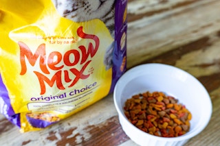 amazon-pet-day-meow-mix-cat-food-14