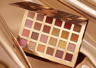 kylie-24-k-collection-1222a