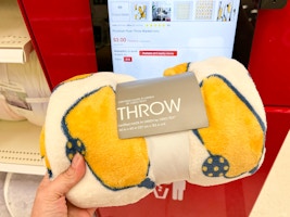 Pickleball Plush Throw Blanket