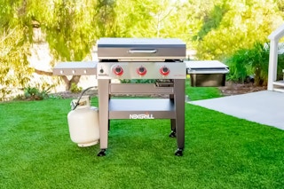 Lifestyle image of Nexgrill in outdoor setting from Homedepot.com