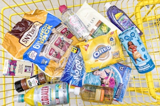 dollar general dollar aisle items in a shopping cart