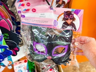 dollar tree just pretending light up mask