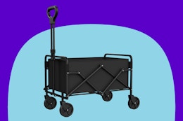 stock image of the Oumilen wagon in the color black