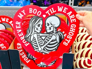 walmart-halloween-dollar-spot-kcl-14