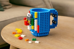 that-daily-deal-build-a-brick-mug-1