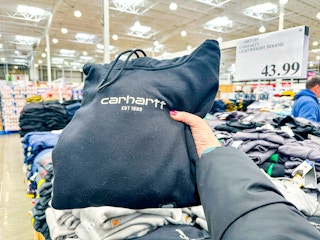 costco-carhartt-hoodie-