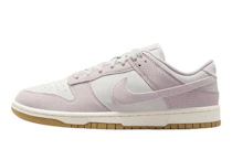 Nike Women's Nike Dunk Shoes